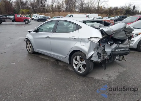 2013 Hyundai Elantra Gls z USA, uszkodzony, nr VIN 5NPDH4AE7DH431777